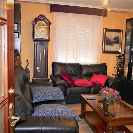 Habitaciones En أفيليس المظهر الخارجي الصورة